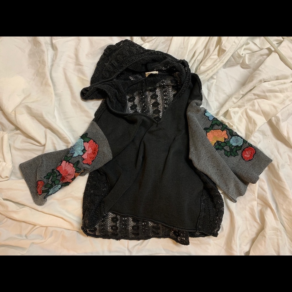 Urban outfitters Embroidered sweatshirt